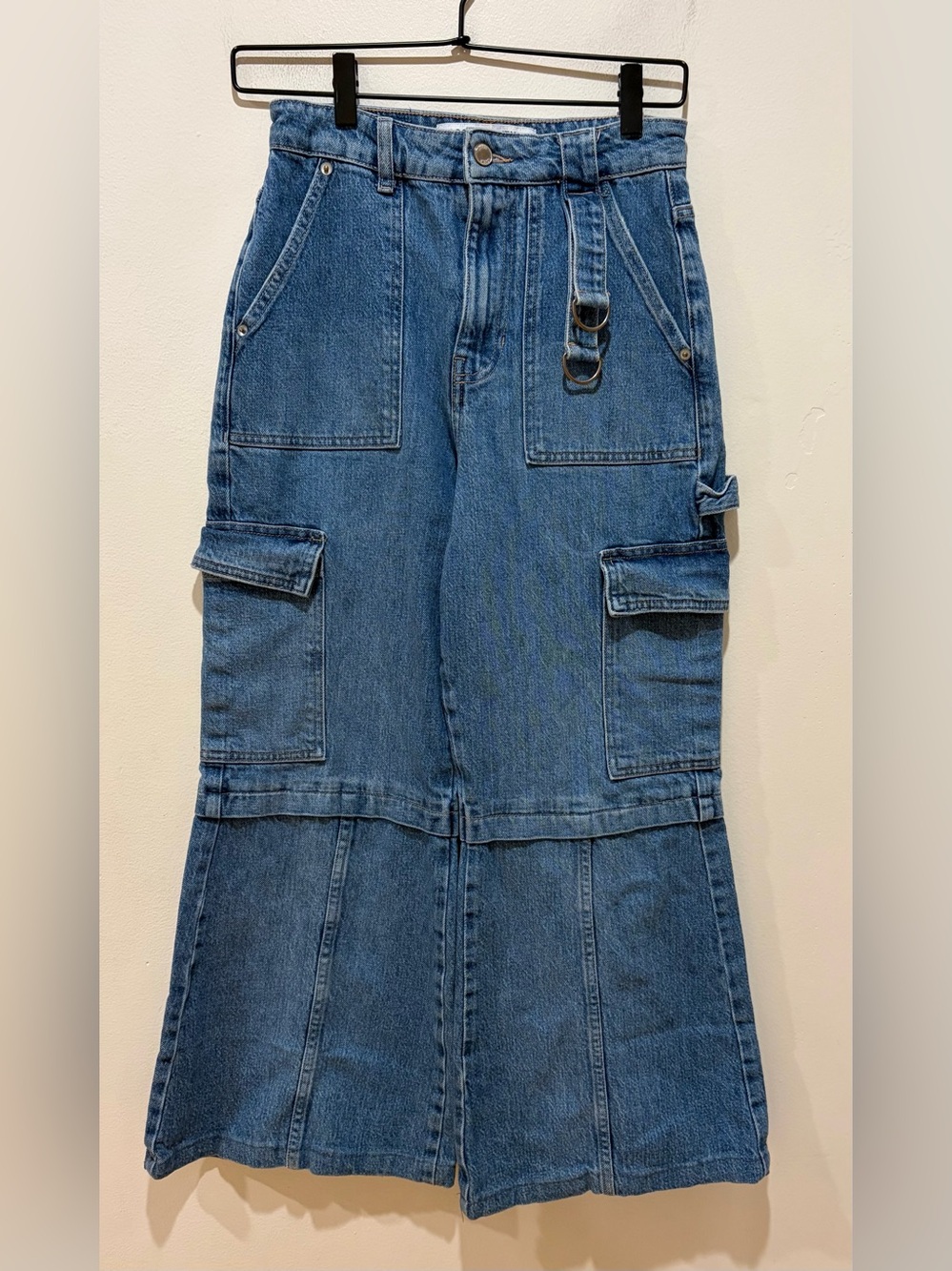 Social Tourist Ultra High Rise Wide Leg Baggy Cargo Jeans - Women’s Size 3S W26